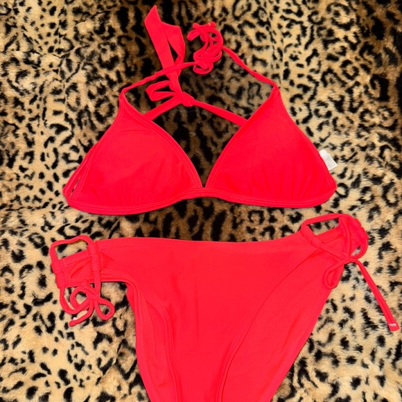 Vibrant Hot Pink Bikini Set - Picture 1 of 1